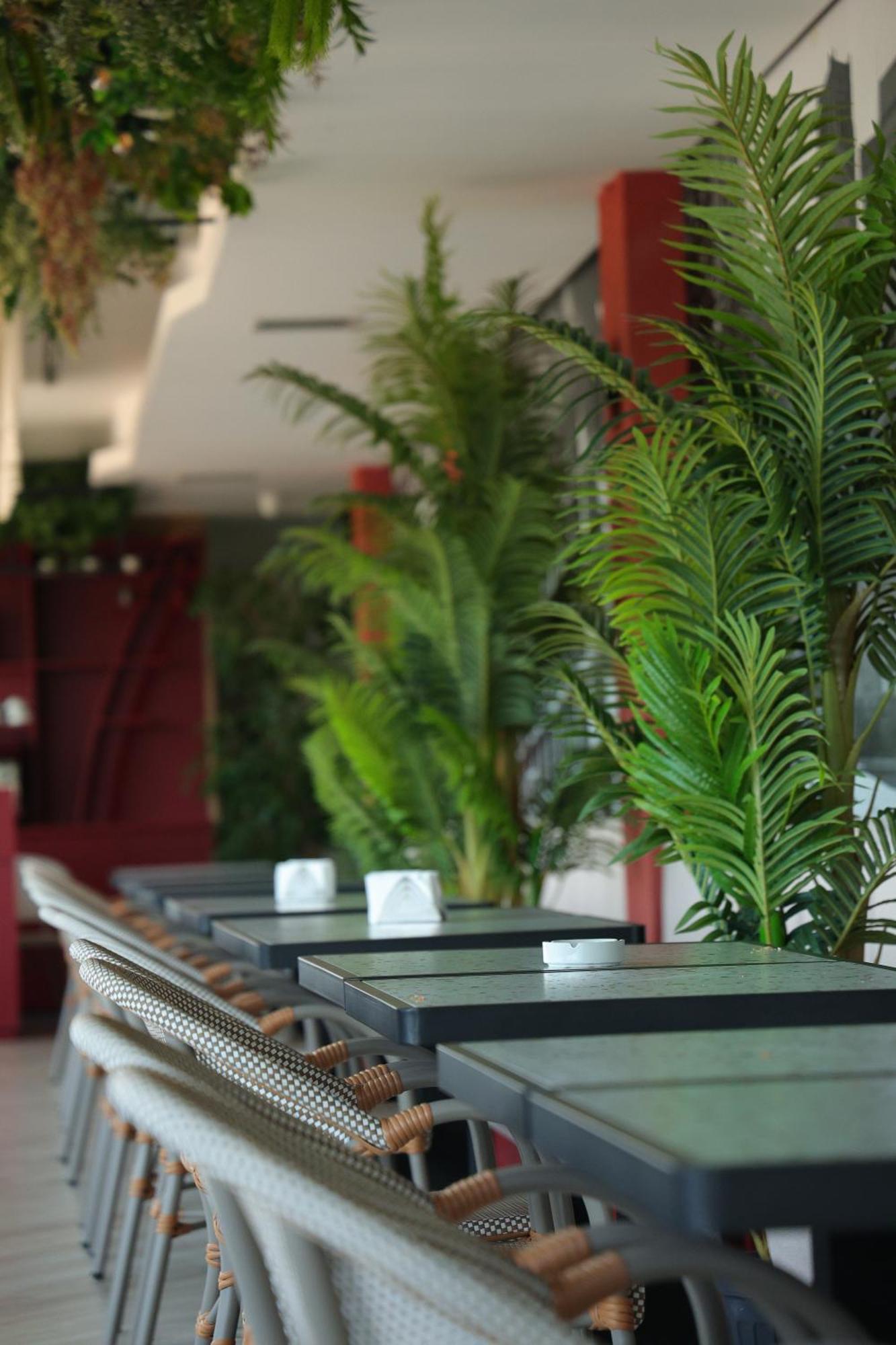 Riviera And Lounge, Hotel 5*